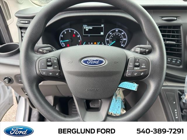 2025 Ford Transit Base - Photo 18
