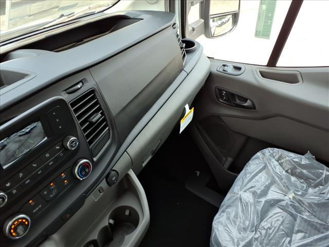 2025 Ford Transit Base - Photo 18