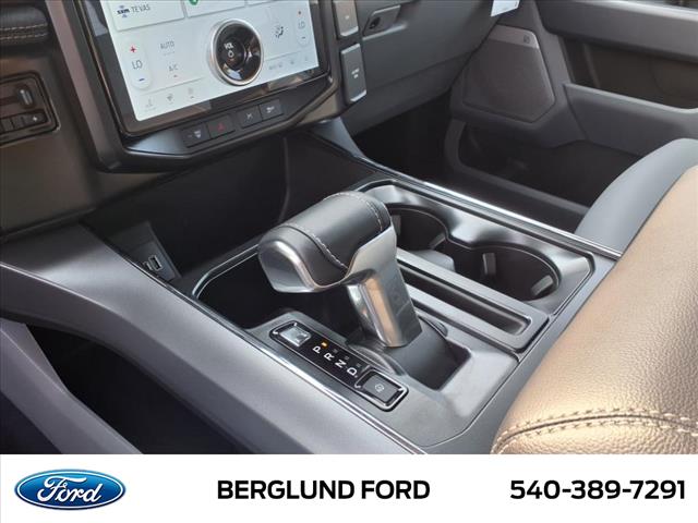 2025 Ford F-150 Lightning Flash - Photo 18