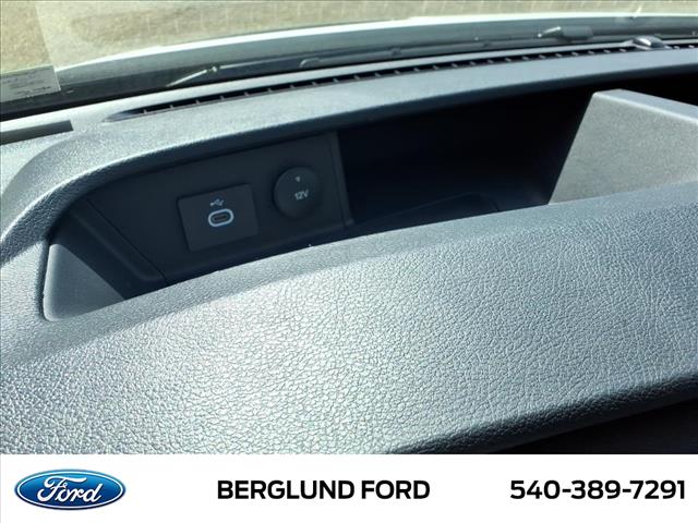 2025 Ford Transit Base - Photo 18