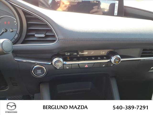 2025 Mazda Mazda3 Sedan 2.5 Turbo Premium Plus - Photo 18