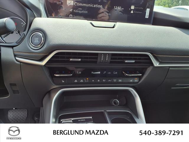 2025 Mazda CX-90 Preferred Package - Photo 18