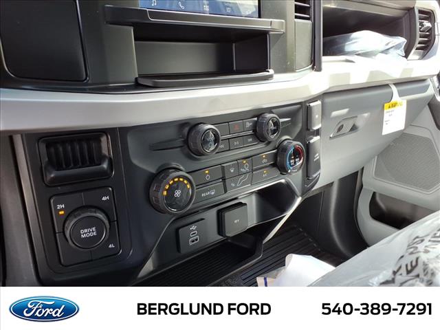 2025 Ford F-350 Super Duty XL - Photo 19