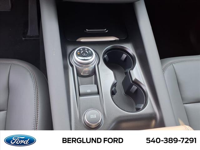 2025 Ford Explorer Active - Photo 19