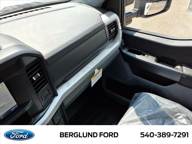 2025 Ford F-250 Super Duty XLT - Photo 19