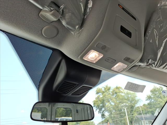 2025 Ford Transit Base - Photo 19