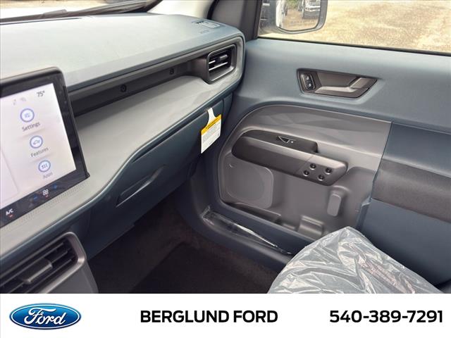 2025 Ford Maverick XL - Photo 19