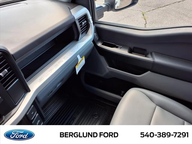 2024 Ford F-350 Super Duty XL - Photo 21