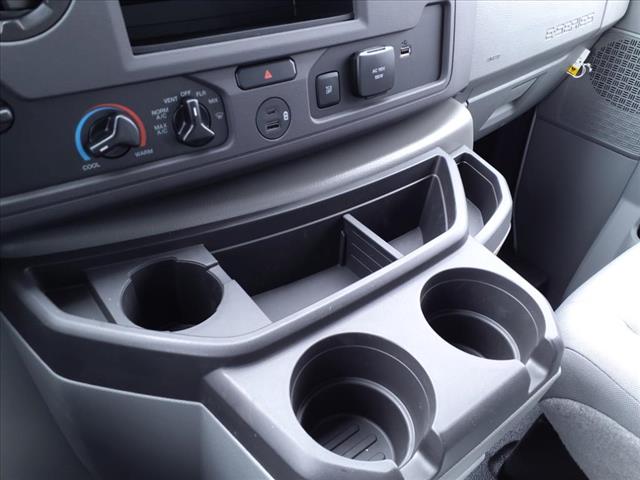 2025 Ford E-Series Base - Photo 22