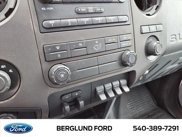 2016 Ford F-550 XL - Photo 23