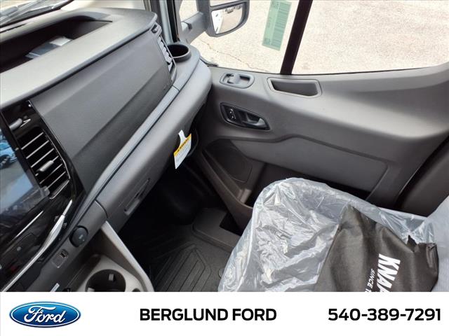 2024 Ford Transit 350 - Photo 24