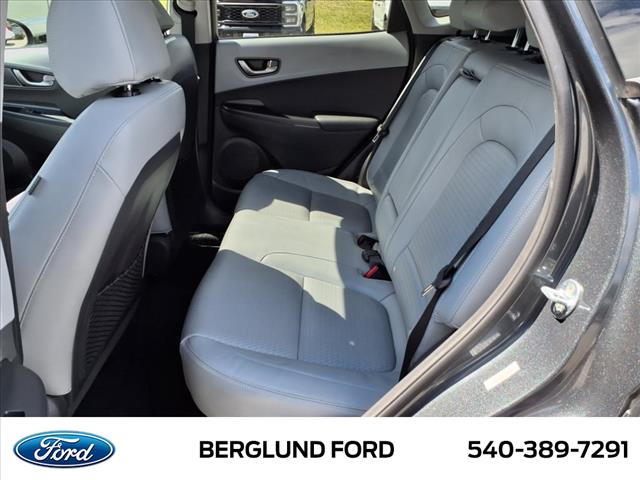 2021 Hyundai KONA Limited - Photo 37