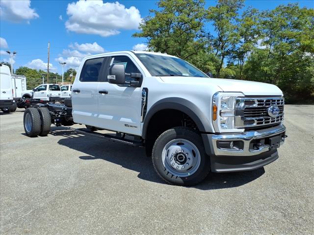 2026 Ford F-550 XL - Photo 3