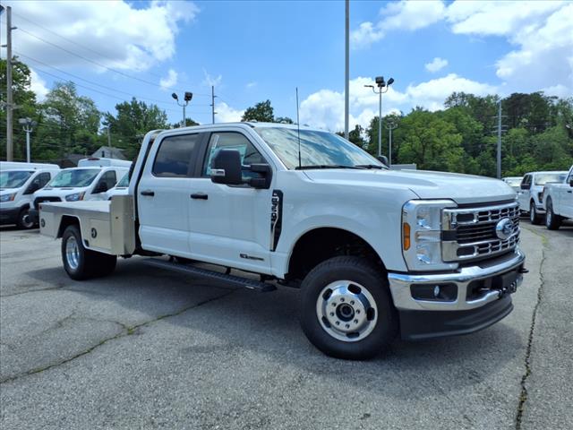 2024 Ford F-350 Super Duty XL - Photo 3