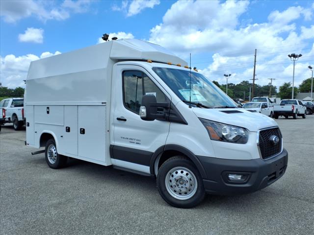 2024 Ford Transit 350 - Photo 3