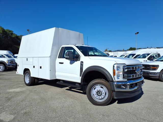 2025 Ford F-550 XL - Photo 3