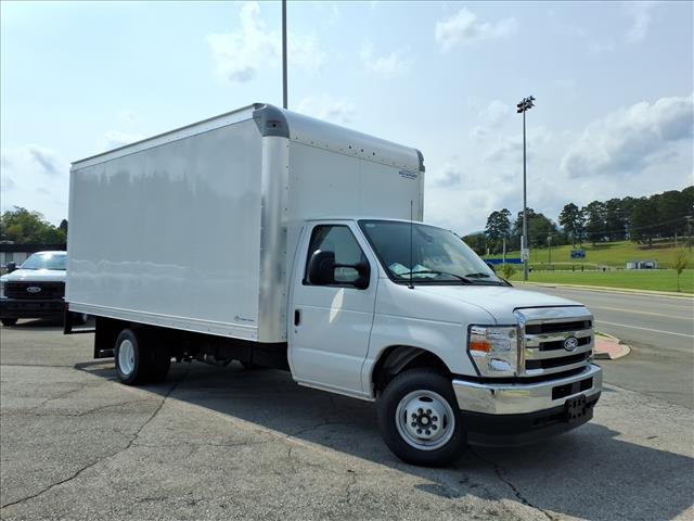 2026 Ford E-Series Base - Photo 3