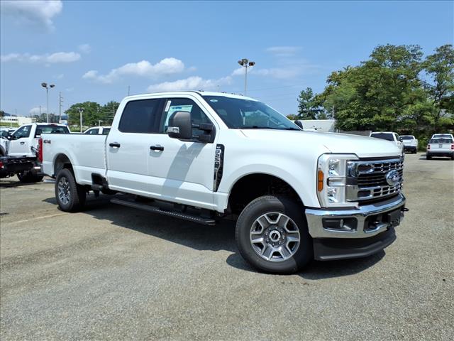 2025 Ford F-250 Super Duty XLT - Photo 3