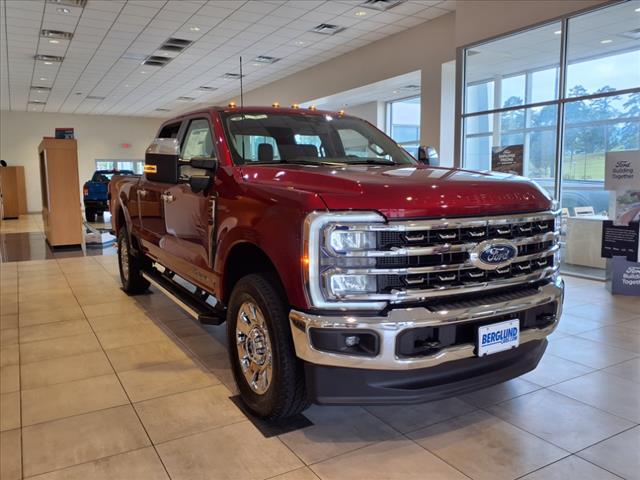 2025 Ford F-250 Super Duty LARIAT - Photo 3