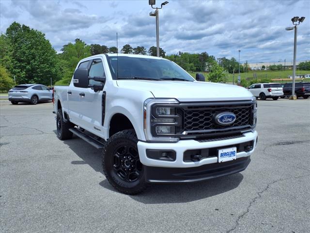 2024 Ford F-350 Super Duty XL - Photo 3