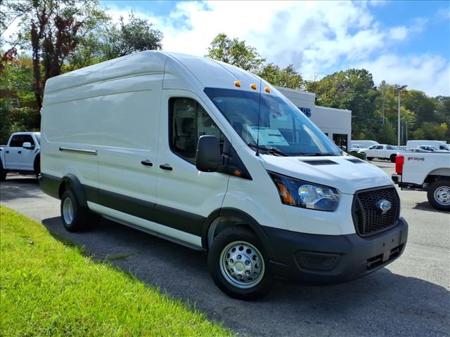 2025 Ford Transit Base w/11,000 lb. GVWR - Photo 3