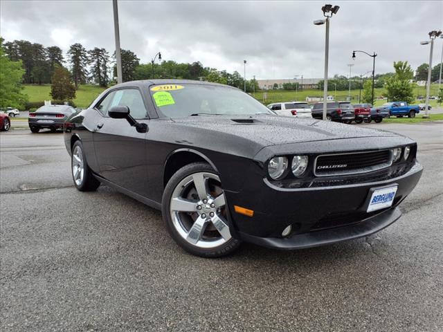 2011 Dodge Challenger SE - Photo 3