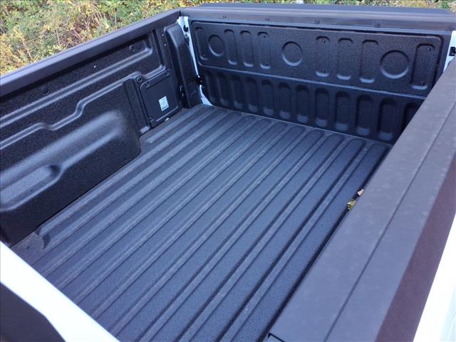 2025 Ford Maverick XL - Photo 3