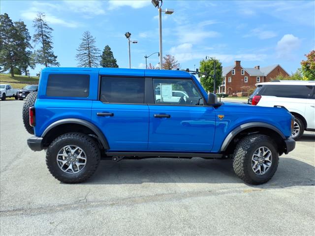 2025 Ford Bronco Badlands - Photo 4