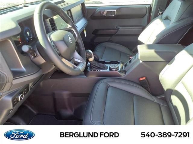 2025 Ford Bronco Badlands - Photo 4