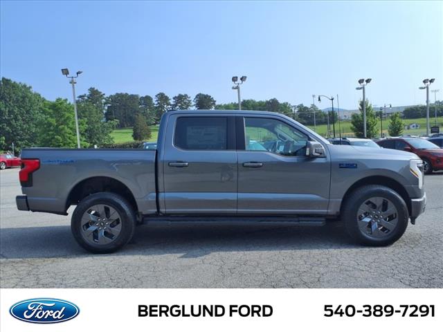 2025 Ford F-150 Lightning Lariat - Photo 4