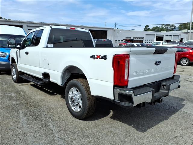 2026 Ford F-250 Super Duty XLT - Photo 4