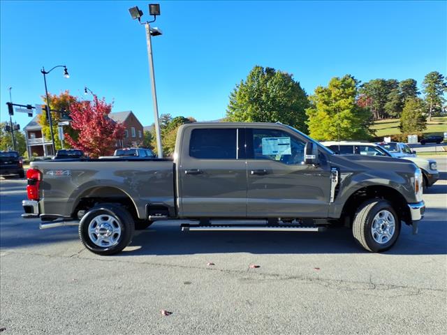 2026 Ford F-250 Super Duty XLT - Photo 4