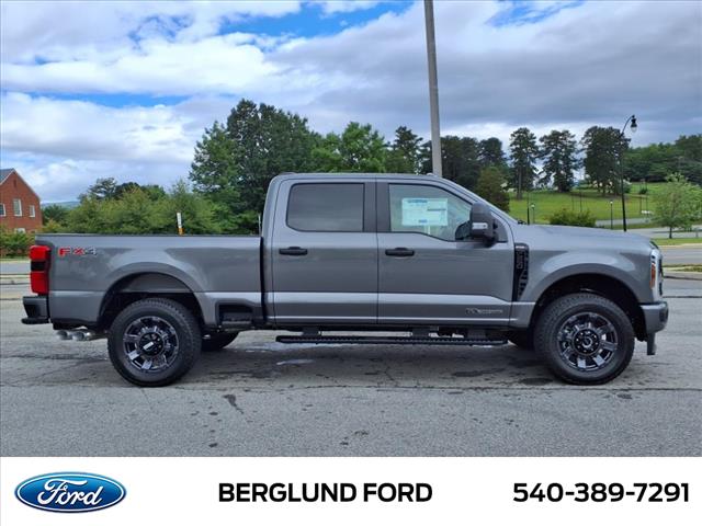 2025 Ford F-250 Super Duty XLT - Photo 4