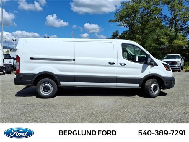 2024 Ford Transit Base - Photo 4