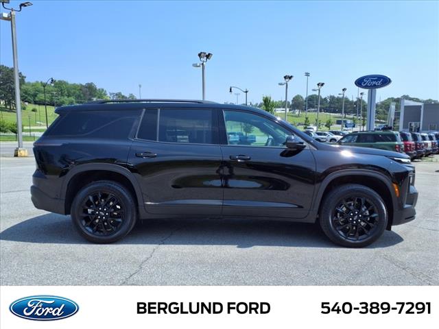 2024 Chevrolet Traverse LT - Photo 4