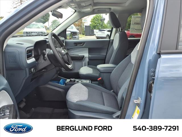 2025 Ford Maverick XLT - Photo 4
