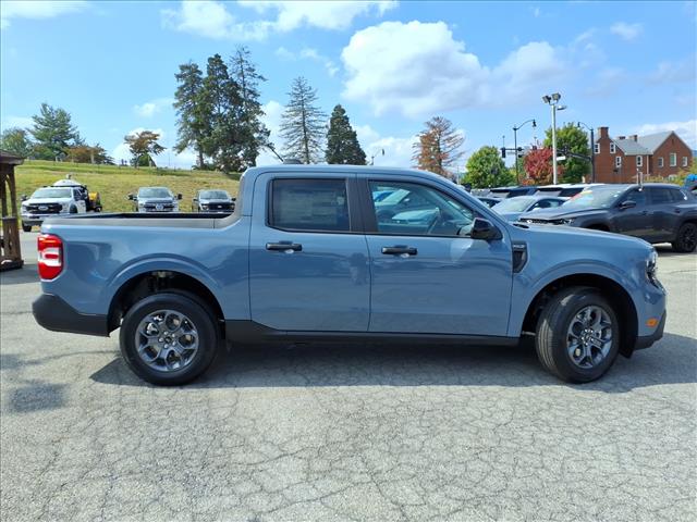 2025 Ford Maverick XLT - Photo 4