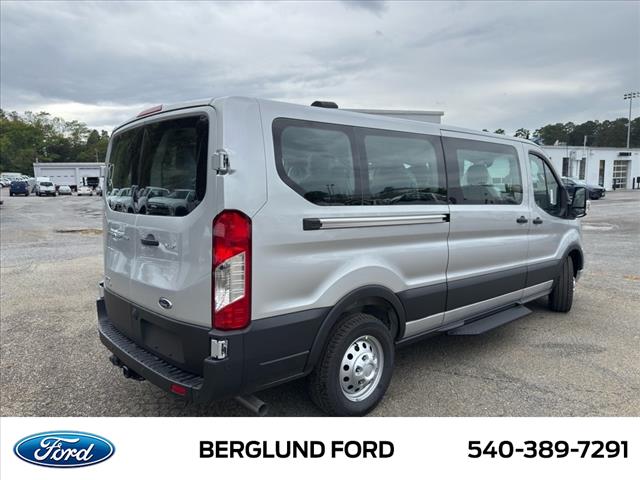 2025 Ford Transit XLT - Photo 5