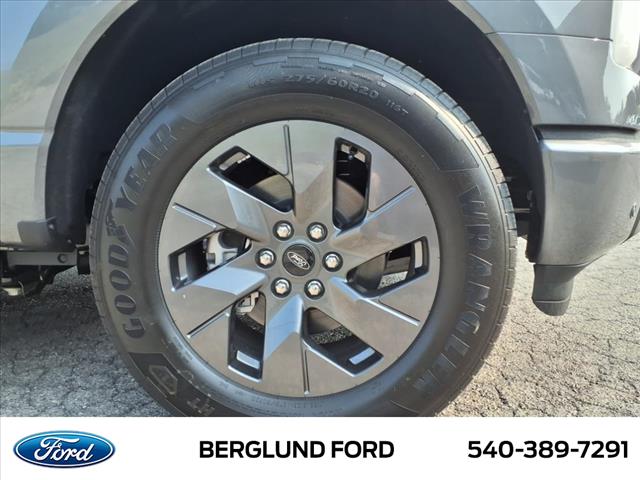 2025 Ford F-150 Lightning Lariat - Photo 5