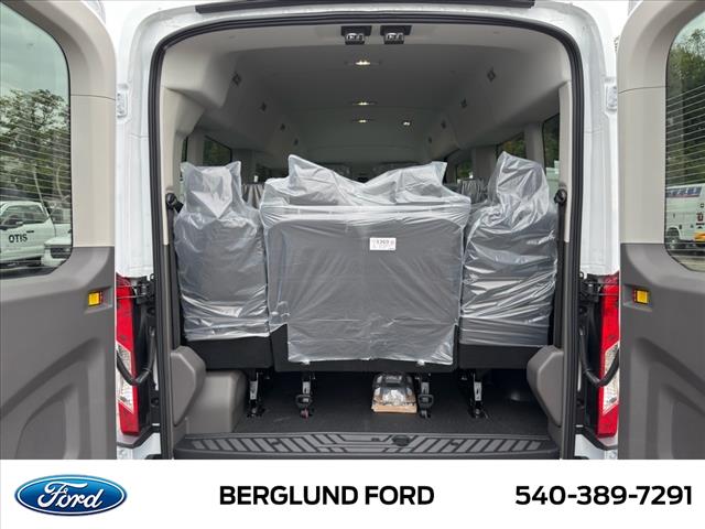 2025 Ford Transit XL - Photo 6