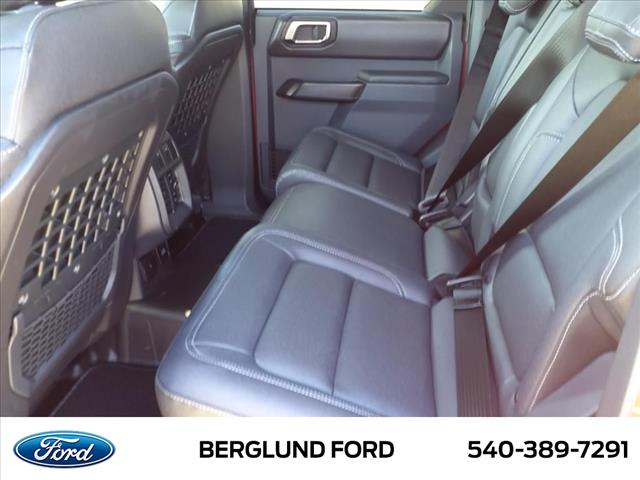 2025 Ford Bronco Badlands - Photo 6