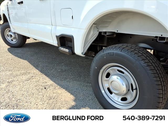 2025 Ford F-250 Super Duty XL - Photo 6
