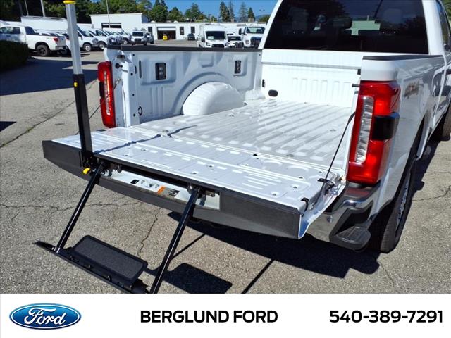 2025 Ford F-250 Super Duty XLT - Photo 6