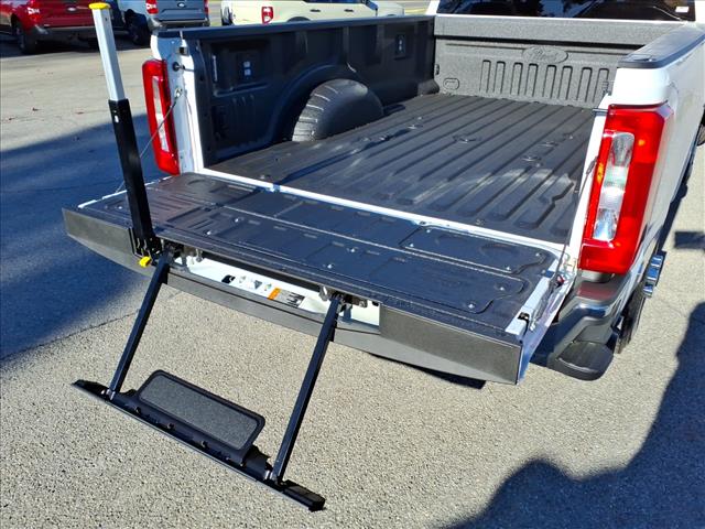 2026 Ford F-250 Super Duty XL - Photo 6