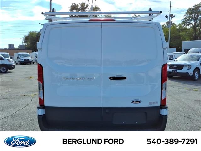 2024 Ford Transit Base - Photo 6