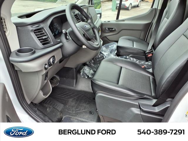 2024 Ford Transit Base - Photo 6
