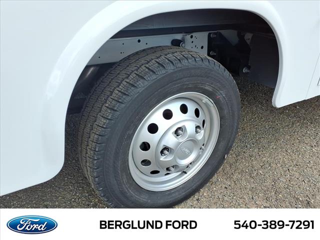 2024 Ford Transit Base - Photo 7