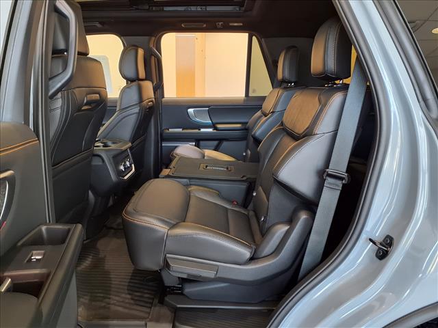 2025 Ford Expedition Tremor - Photo 7