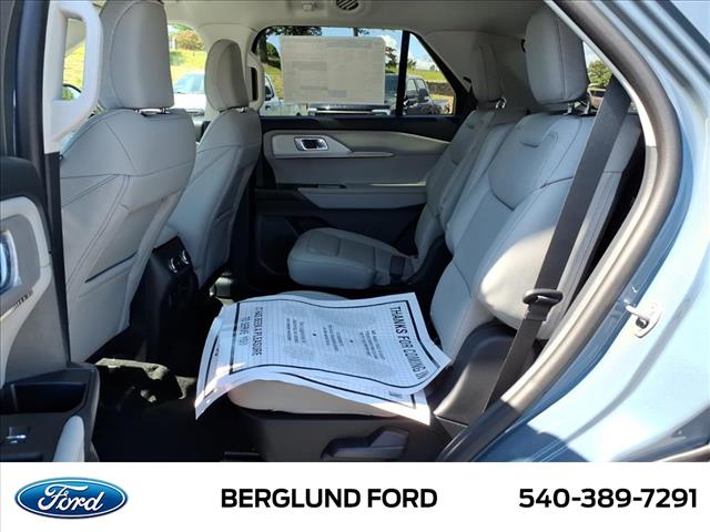 2025 Ford Explorer Active - Photo 7