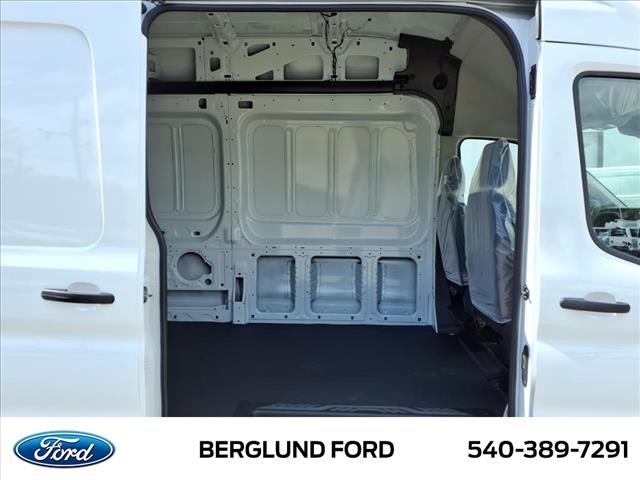 2025 Ford Transit Base - Photo 7